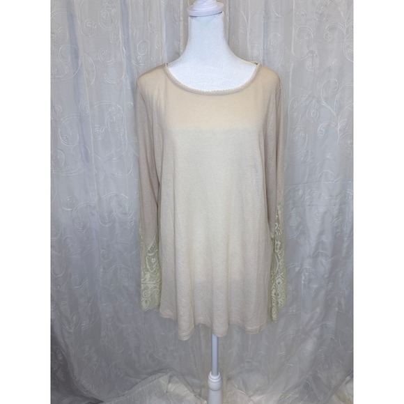 Peach Love CA Tops - Peach Love CA Beige Lace Bell Sleeve Knit Top Tunic Scallop Neck Cream Large